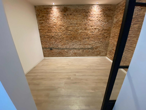 Apartamento Monoambientes En Alquiler Tres Cruces // Cordon