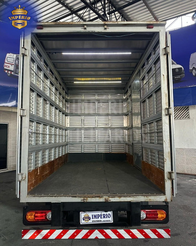 Hyundai HR chassi bau