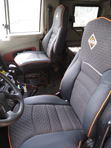 Imagen 12 de 14 de Prostar Color Blanco Cummins Isx 18vel Modelo 2015,