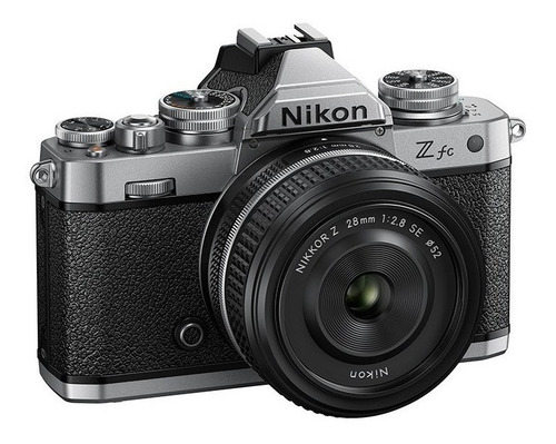 Imagen 2 de 2 de Nikon Kit Z fc + lente DX 16-50mm f/3.5-6.3 VR sin espejo color negro