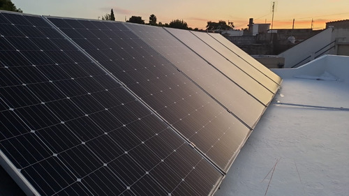 Instalación Paneles Solares. Proyectos Energías Renovables