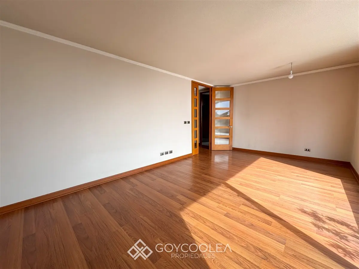 Imagen 4 de 19 de Departamento En Arriendo De 3 Dorm. En Vitacura
