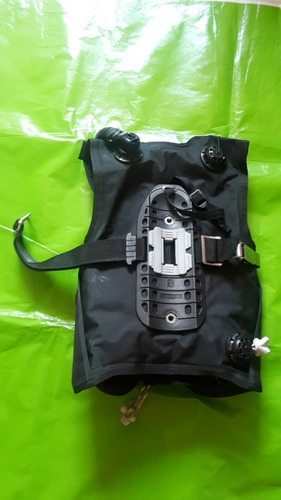 Imagen 2 de 4 de Chaleco Compensador De Buceo Scubapro
