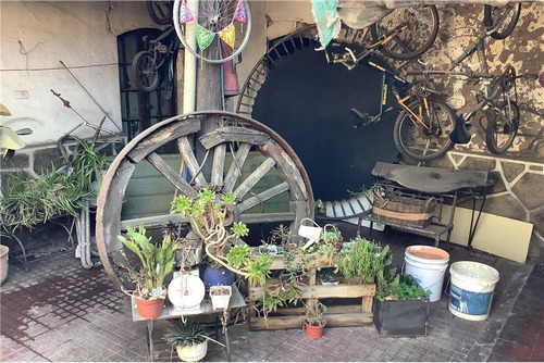 Imagen 9 de 11 de Se Vende Casa Con Potencial Como Bodega, Santiago