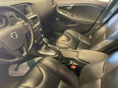 Volvo V40 1.6 T4 Momentum