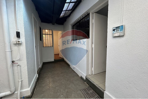 Casa En Excelente Sector, Muy Segura Y Acogedora.
