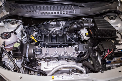Volkswagen Saveiro 2p Robust L4/1.6 Man A/A