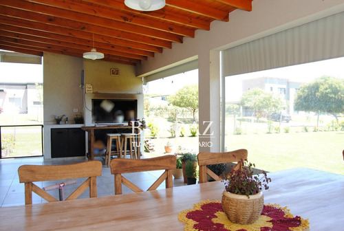 Imagen 27 de 30 de Casa En Venta En Santa Guadalupe, Pilar Del Este, G.b.a. Zona Norte