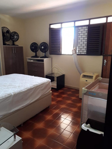 Imagem 7 de 10 de Casas - Ref: L1368