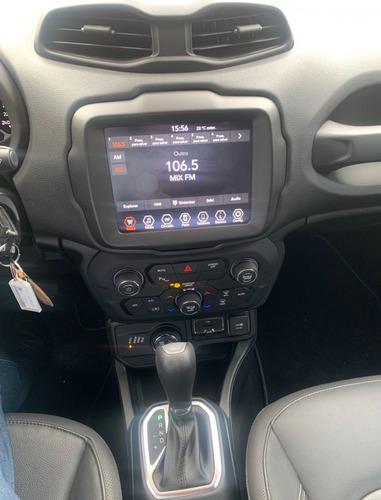 Imagem 6 de 10 de Jeep Renegade Longitude 2.0 Preto 2020