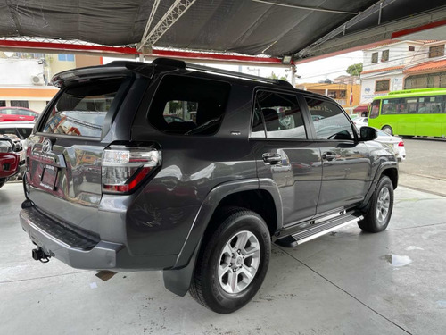 Imagen 3 de 15 de Toyota 4runner Sr5 Americana
