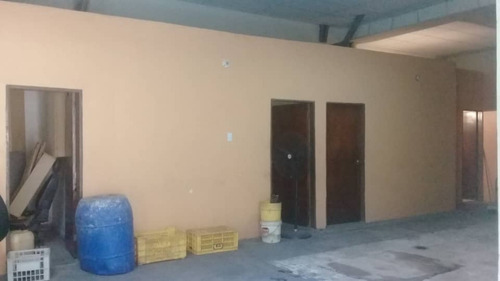 Imagen 4 de 4 de Inmueble Comercial Para Distribución De Productos Lácteos/ Embutidos/ Carnicos Glenda Chacin