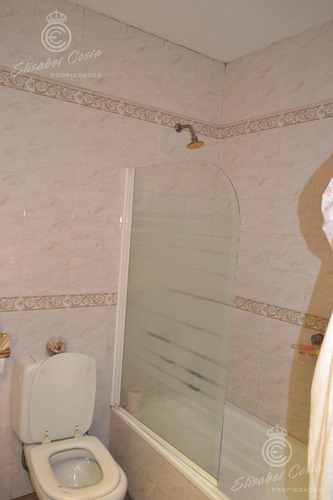 Imagen 20 de 30 de Casa Con Fondo 3 Dormitorios, Quincho- Lanús Este