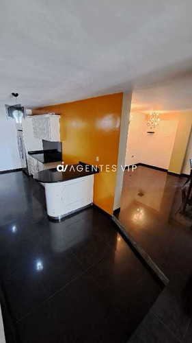 Imagen 4 de 15 de Se Vende Casa Urb Villa Jardin- Tipuro