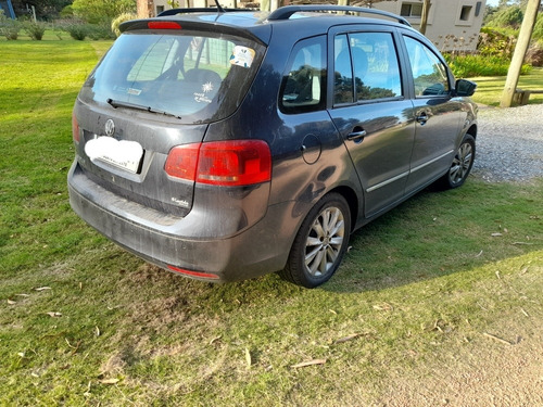 Volkswagen Suran 1.6 Highline 11d Cuero 2012