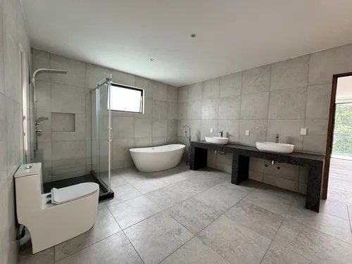 Casa Nueva En Venta En Bosques De Las Lomas