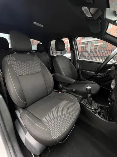 Renault Duster Oroch 2.0 Intens