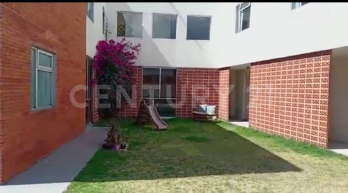 Oficinas En Venta En La Colonia San Salvador Tizatlalli En Metepec