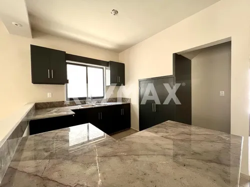 Casa En Venta Del Pueblo