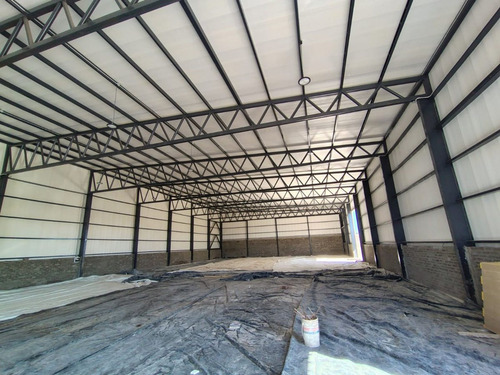 Se Alquila Galpón Comercial