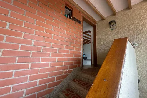 Casa En Arriendo/venta En Envigado. Cod A501213