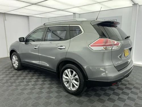 Nissan X-Trail T32 ADVANCE AT 2.5 4X2