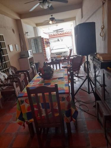 Imagen 11 de 13 de Casa En Venta, Urbanización Colinas Betania Charallave