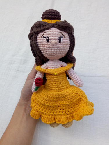 Bella Princesa Amigurumi Muñeca Tejida La Bella Y La Bestia
