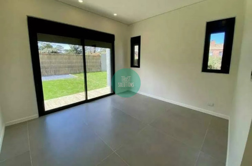 Venta Casa 4d A Estrenar Golf Punta A Metros Del Mar