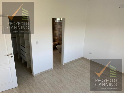 Imagen 7 de 15 de Casa En Venta En Canning Belleville