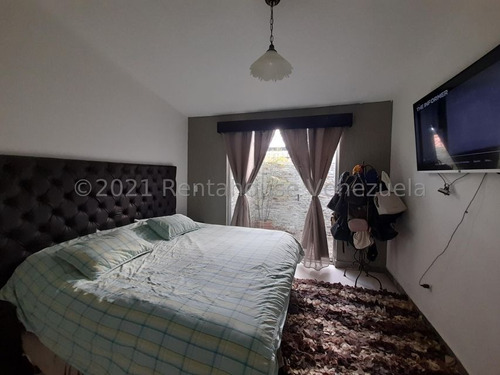Imagen 9 de 14 de Leida Falcon Rentahouse Vende Casa En Trigal Norte Valencia 22-6974 Lf