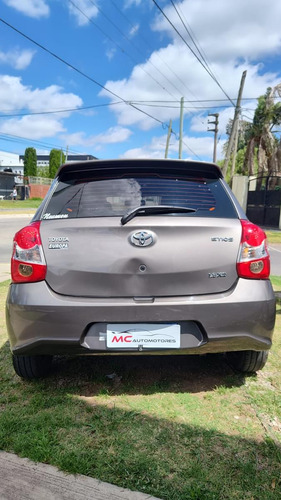 Toyota Etios 1.5 Sedan Xs