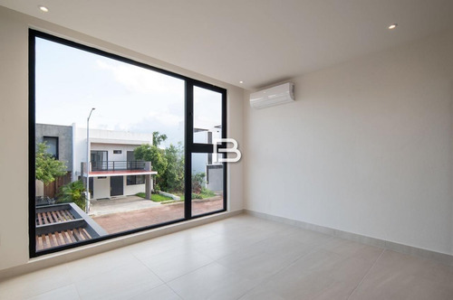 Casa En Renta En Río Residencial Cancún