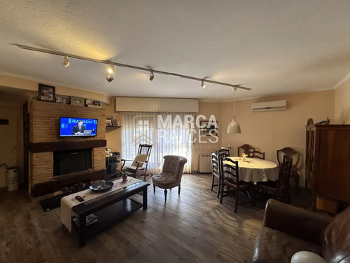 Venta Casa 4 Dormitorios 3 Baños Patio Con Parrillero Parque Batlle Montevideo