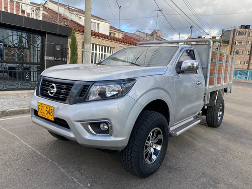 Nissan Frontier 2.4 Mt 4x2 Aa Estacas Gasolina