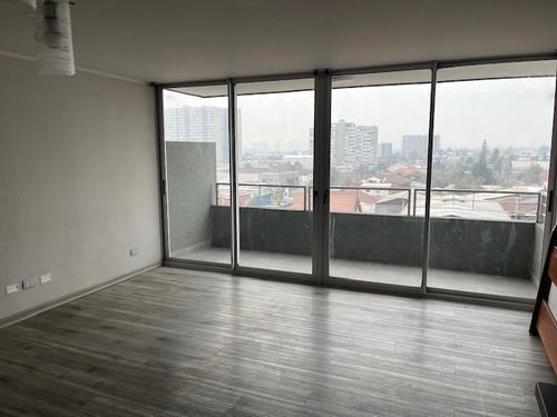 Depto 2 Habitaciones (metro San Miguel). Directo Dueño.