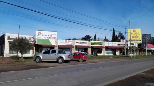 Imagen 6 de 9 de 6 Locales Juntos O Separados Sobre Panamericana