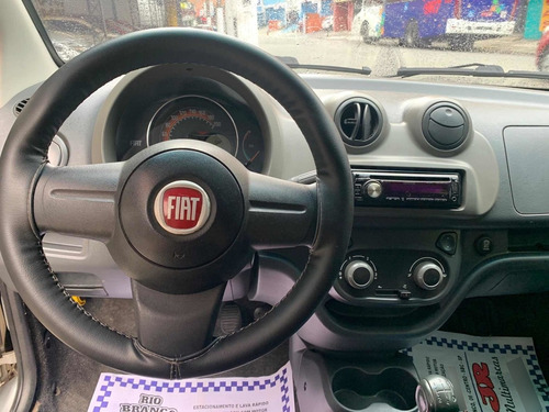 Imagem 8 de 10 de Fiat Uno 2013 1.0 Vivace Flex 3p