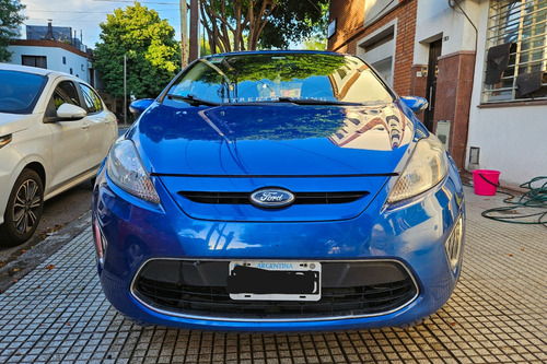 Ford Fiesta Kinetic 1.6 Design 120cv Titanium