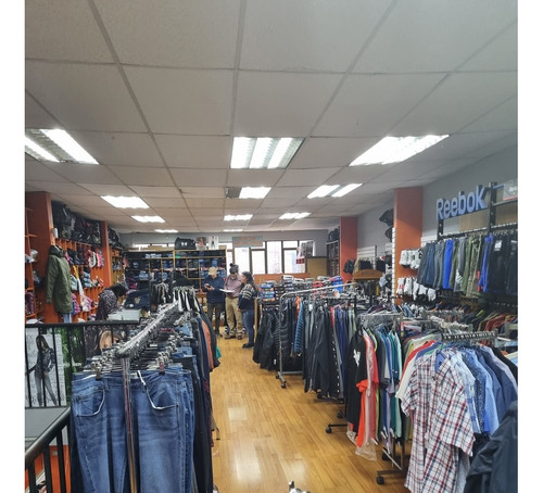 Amplio Y Céntrico Local Comercial En Ancud