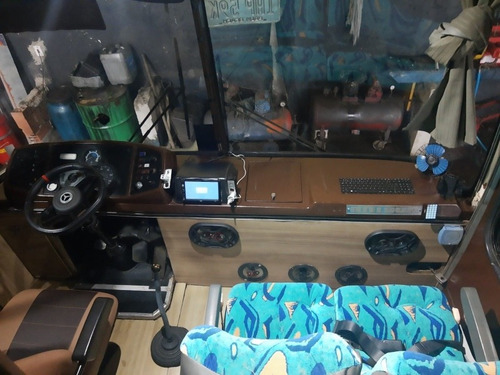 Imagem 6 de 8 de Mercedes Nielson
