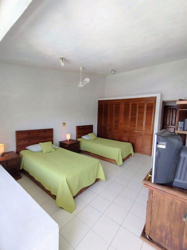Casa En Privada En Tequesquitengo, Jojutla, Morelos - Ham-581-cp