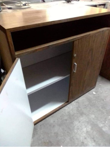 Mueble De Madera De 1 Metro De Ancho X 0.97 De Alto X 0.43