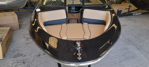 Imagen 10 de 11 de Lancha Victoria Open Wake Evinrude 150 Hp Linea 2022 Full