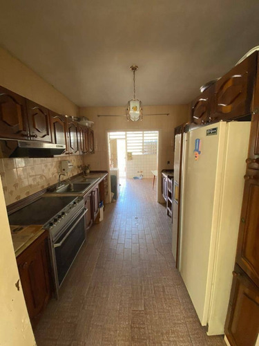 Imagen 7 de 18 de Casa En Venta El Morro Cod:143088 Albert Gonzalez 04121444789 (solo Clientes)
