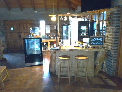 Restaurante, Salon De Eventos-puertas Cerradas Sarmiento