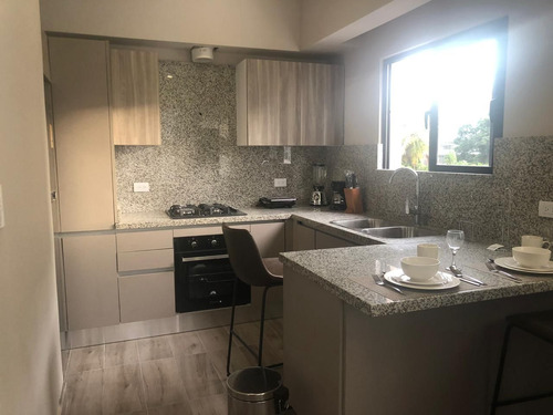 Vendo Apartamento Suoer Fino Y Moderno En Piantini 