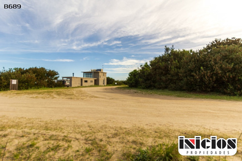 Lote En Barrio Cerrado - Punta Medanos - B689