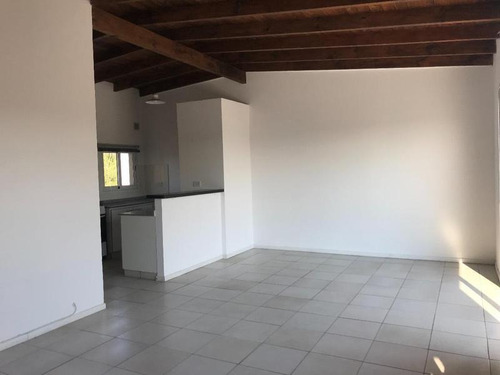Imagen 7 de 22 de Excelente Departamento De 2 Amb Con Terraza