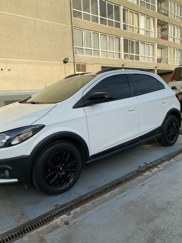 Chevrolet Onix 1.4 Lt Mt
